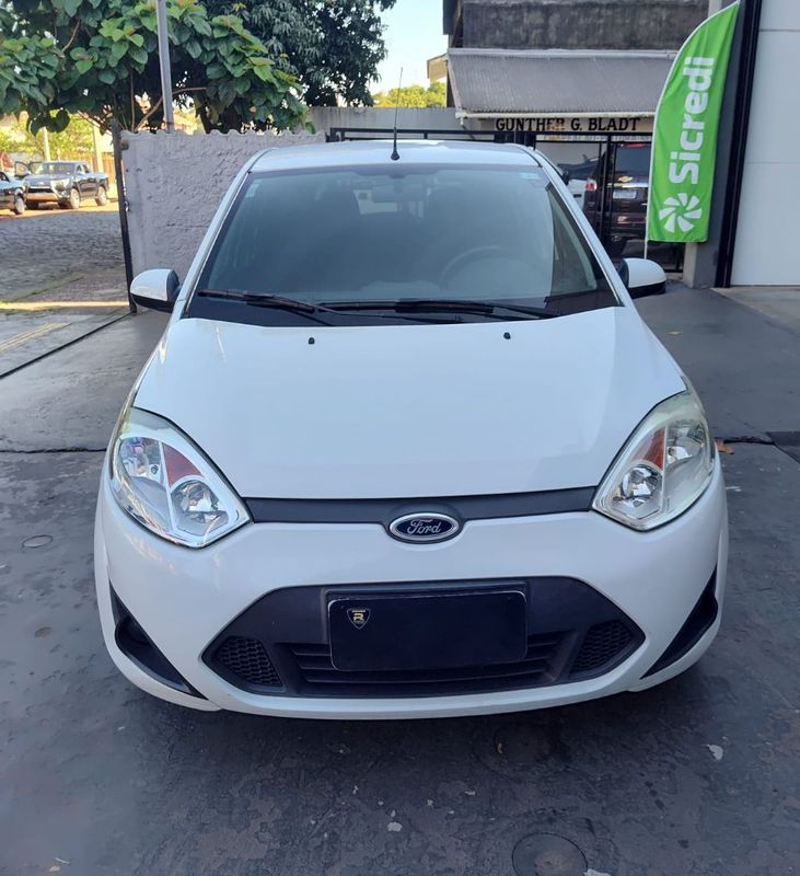 Ford Fiesta 1.6 8V /Class 8V 2012/2013 RENNER AUTOMÓVEIS LAJEADO / Carros no Vale