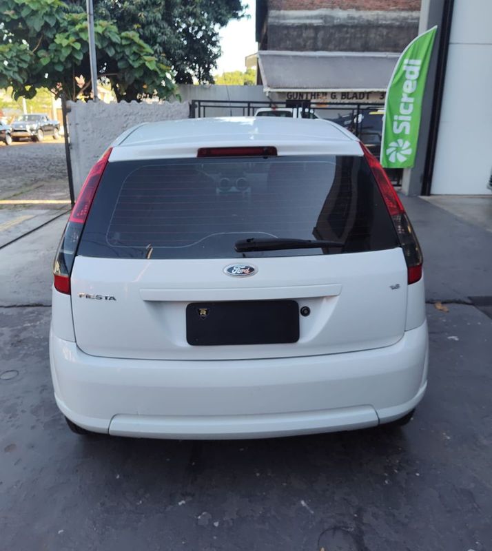Ford Fiesta 1.6 8V /Class 8V 2012/2013 RENNER AUTOMÓVEIS LAJEADO / Carros no Vale