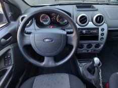 Ford Fiesta 1.6 8V /Class 8V 2012/2013 RENNER AUTOMÓVEIS LAJEADO / Carros no Vale