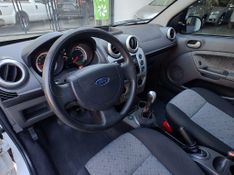 Ford Fiesta 1.6 8V /Class 8V 2012/2013 RENNER AUTOMÓVEIS LAJEADO / Carros no Vale