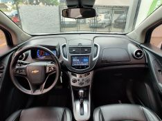 CHEVROLET TRACKER LTZ 1.8 16V 4×2 2014/2015 RENNER AUTOMÓVEIS LAJEADO / Carros no Vale