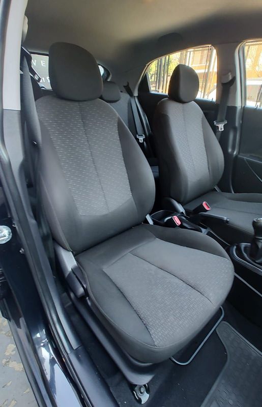 Hyundai HB20 Comf./C.Plus/C.Style 1.0 12V 2016/2017 RENNER AUTOMÓVEIS LAJEADO / Carros no Vale