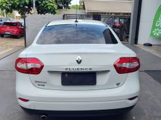Renault FLUENCE Sedan Privilège 2.0 16V 2015/2016 RENNER AUTOMÓVEIS LAJEADO / Carros no Vale