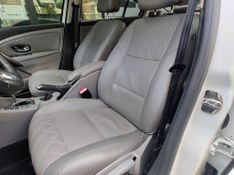 Renault FLUENCE Sedan Privilège 2.0 16V 2015/2016 RENNER AUTOMÓVEIS LAJEADO / Carros no Vale