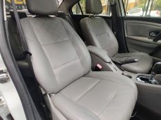 Renault FLUENCE Sedan Privilège 2.0 16V 2015/2016 RENNER AUTOMÓVEIS LAJEADO / Carros no Vale