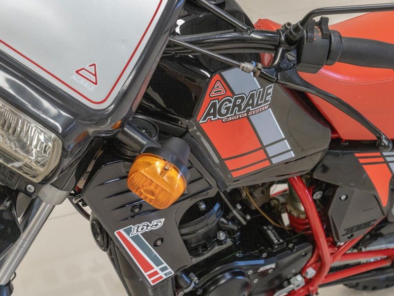 AGRALE ELEFANT 16.5 ELEFANT 16.5 1985/1986 PASTORE CAR COLLECTION BENTO GONÇALVES / Carros no Vale