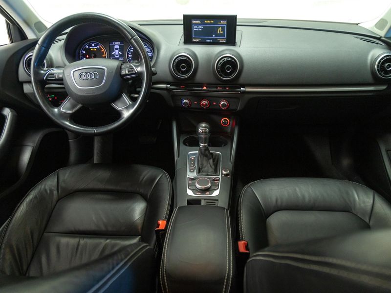 AUDI A3 1.4 TFSI SEDAN 16V S-TRONIC 2014/2015 PASTORE CAR COLLECTION BENTO GONÇALVES / Carros no Vale AUDI A3 1.4 TFSI SEDAN 16V S-TRONIC 2014/2015 PASTORE CAR COLLECTION BENTO GONÇALVES / Carros no Vale