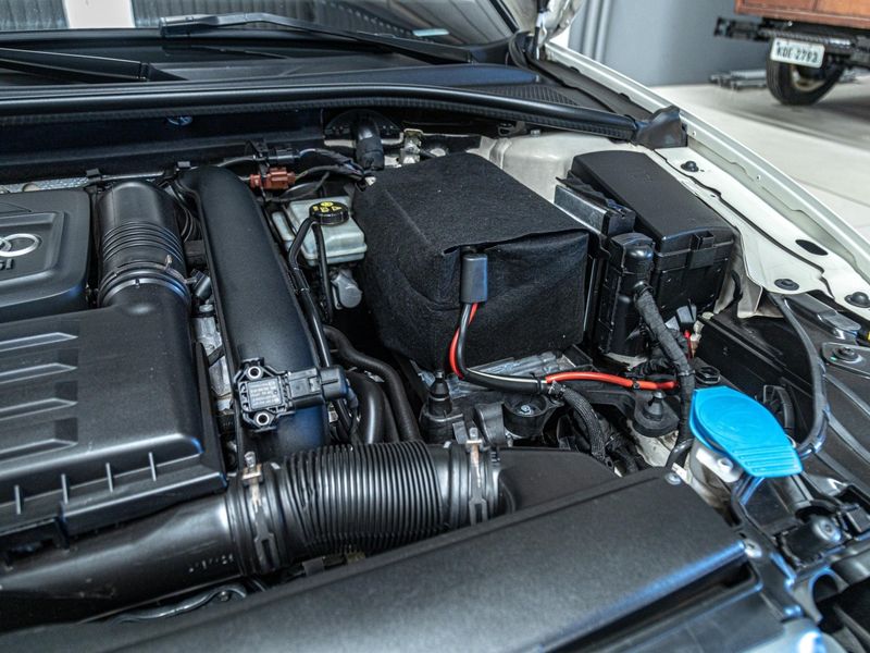 AUDI A3 1.4 TFSI SEDAN 16V S-TRONIC 2014/2015 PASTORE CAR COLLECTION BENTO GONÇALVES / Carros no Vale AUDI A3 1.4 TFSI SEDAN 16V S-TRONIC 2014/2015 PASTORE CAR COLLECTION BENTO GONÇALVES / Carros no Vale