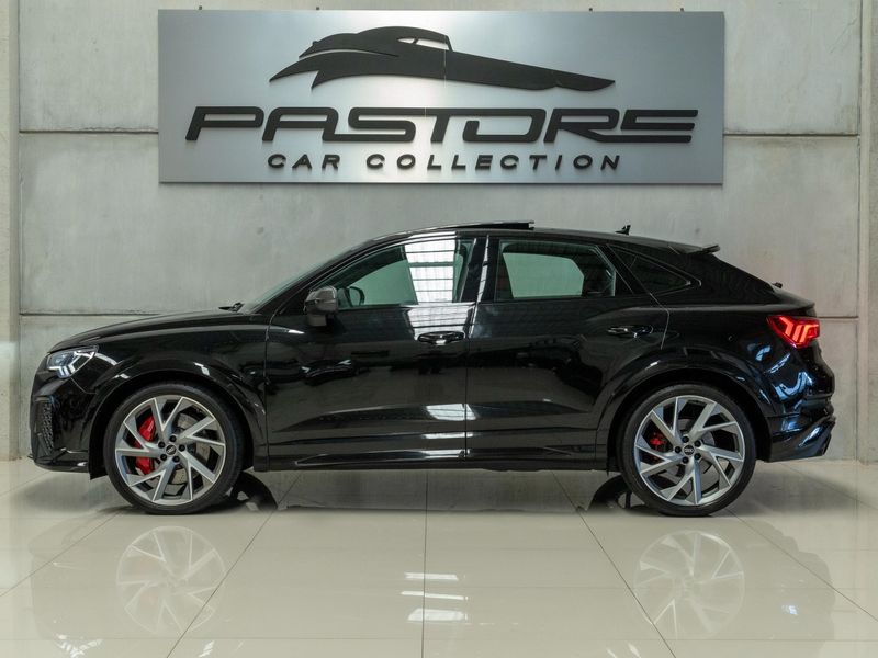 AUDI RS Q3 2.5 TFSI SPORTBACK QUATTRO S-TRONIC 2021/2022 PASTORE CAR COLLECTION BENTO GONÇALVES / Carros no Vale