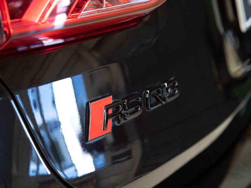 AUDI RS Q3 2.5 TFSI SPORTBACK QUATTRO S-TRONIC 2021/2022 PASTORE CAR COLLECTION BENTO GONÇALVES / Carros no Vale