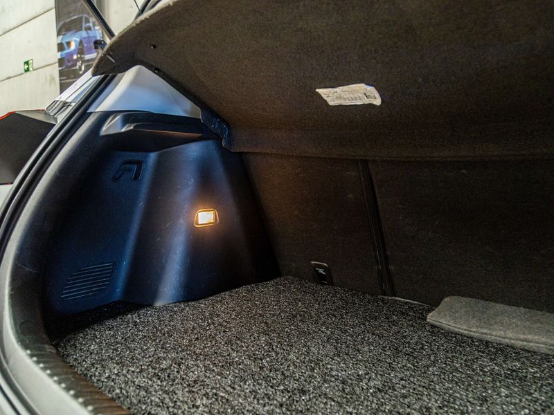 CHEVROLET TRACKER 1.2 TURBO PREMIER 2020/2021 PASTORE CAR COLLECTION BENTO GONÇALVES / Carros no Vale