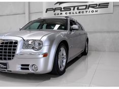 CHRYSLER 300 C 5.7 HEMI TOURING V8 16V 2005/2006 PASTORE CAR COLLECTION BENTO GONÇALVES / Carros no Vale
