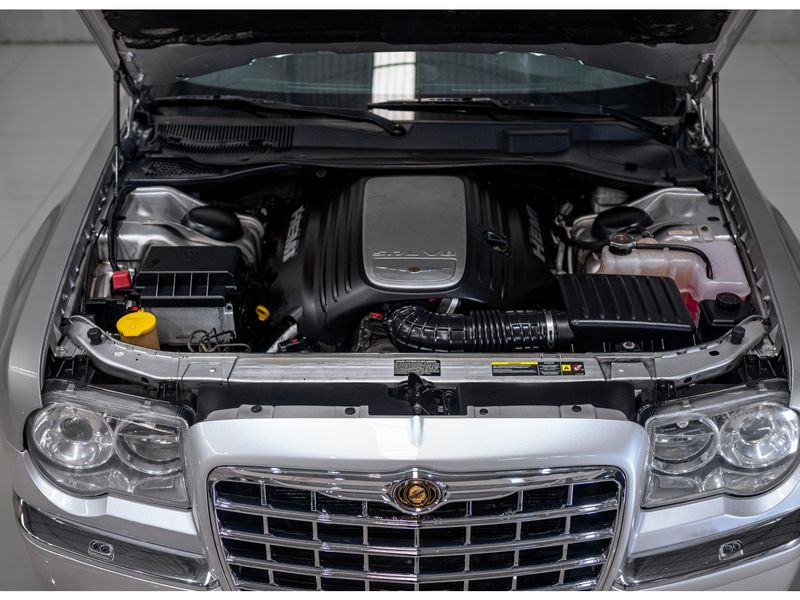 CHRYSLER 300 C 5.7 HEMI TOURING V8 16V 2005/2006 PASTORE CAR COLLECTION BENTO GONÇALVES / Carros no Vale