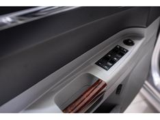 CHRYSLER 300 C 5.7 HEMI TOURING V8 16V 2005/2006 PASTORE CAR COLLECTION BENTO GONÇALVES / Carros no Vale