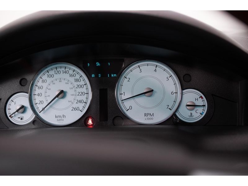 CHRYSLER 300 C 5.7 HEMI TOURING V8 16V 2005/2006 PASTORE CAR COLLECTION BENTO GONÇALVES / Carros no Vale