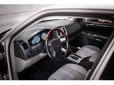 CHRYSLER 300 C 5.7 HEMI TOURING V8 16V 2005/2006 PASTORE CAR COLLECTION BENTO GONÇALVES / Carros no Vale