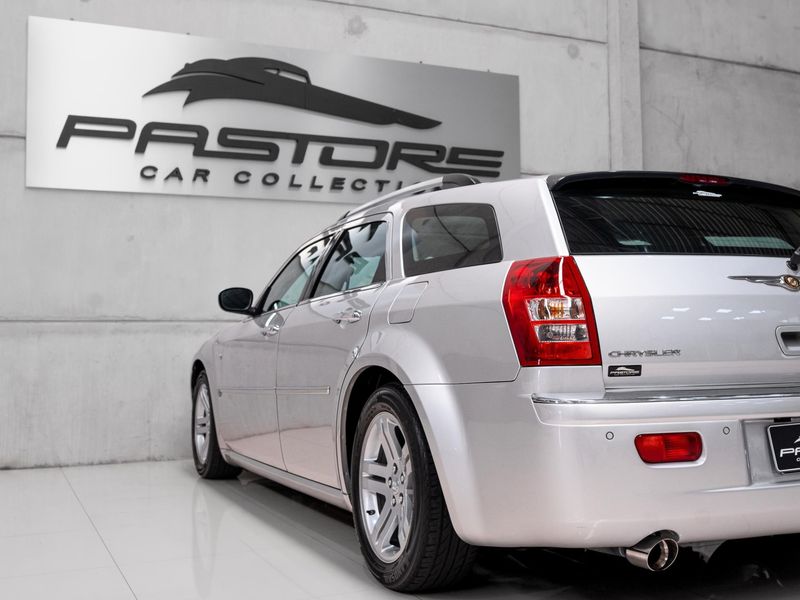 CHRYSLER 300 C 5.7 HEMI TOURING V8 16V 2005/2006 PASTORE CAR COLLECTION BENTO GONÇALVES / Carros no Vale