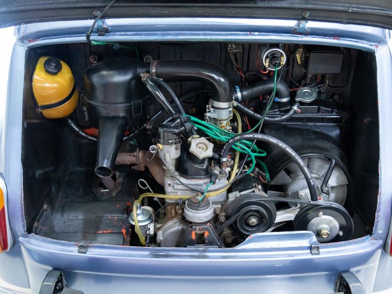 FIAT 600 R E 1970/1970 PASTORE CAR COLLECTION BENTO GONÇALVES / Carros no Vale