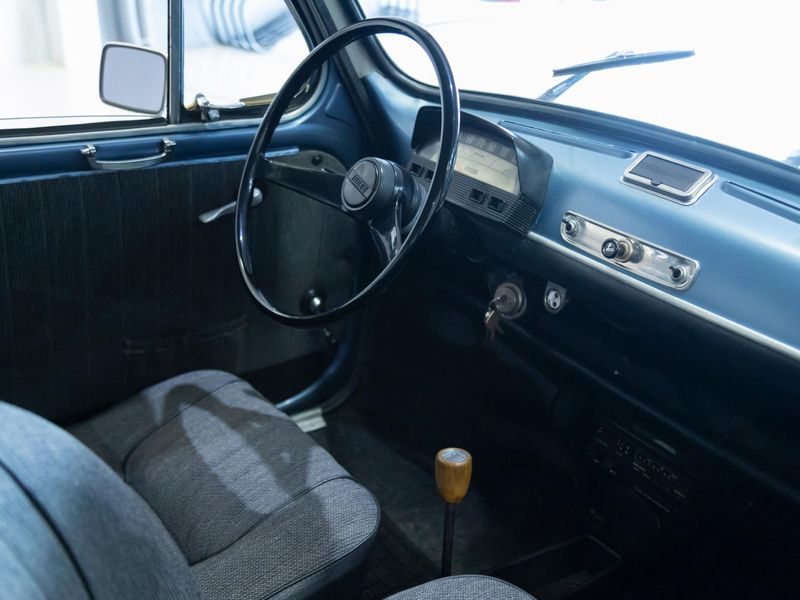 FIAT 600 R E 1970/1970 PASTORE CAR COLLECTION BENTO GONÇALVES / Carros no Vale