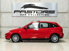 FORD FOCUS 2.0 GHIA 16V 2001/2001 PASTORE CAR COLLECTION BENTO GONÇALVES / Carros no Vale