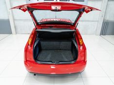 FORD FOCUS 2.0 GHIA 16V 2001/2001 PASTORE CAR COLLECTION BENTO GONÇALVES / Carros no Vale