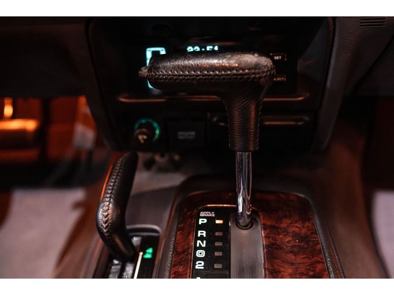 JEEP GRAND CHEROKEE 5.9 LIMITED LX 4X4 V8 16V 1998/1998 PASTORE CAR COLLECTION BENTO GONÇALVES / Carros no Vale