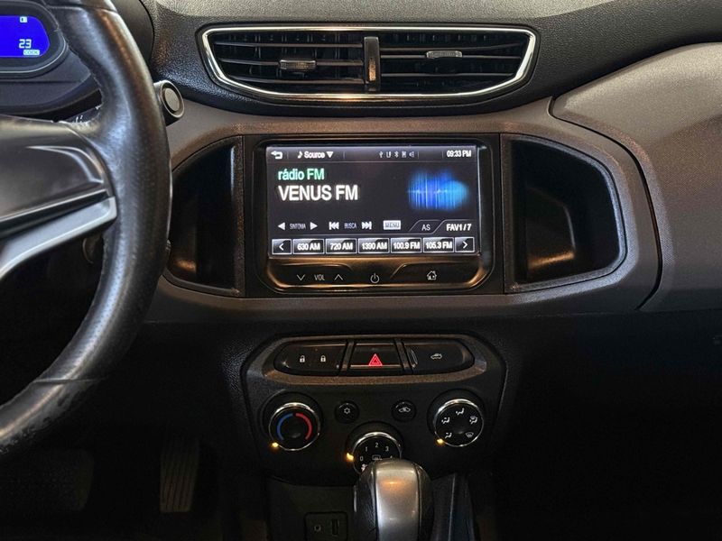 CHEVROLET PRISMA 1.4 MPFI LT 8V 2013/2014 LEHMEN VEÍCULOS VENÂNCIO AIRES / Carros no Vale