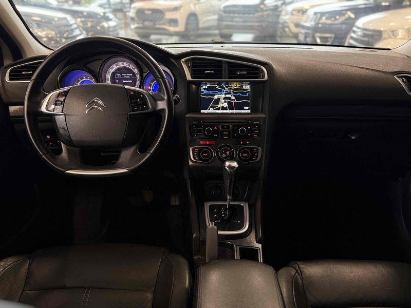 CITROEN C4 LOUNGE 1.6 EXCLUSIVE 16V TURBO 2014/2014 LEHMEN VEÍCULOS VENÂNCIO AIRES / Carros no Vale