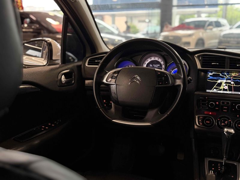 CITROEN C4 LOUNGE 1.6 EXCLUSIVE 16V TURBO 2014/2014 LEHMEN VEÍCULOS VENÂNCIO AIRES / Carros no Vale
