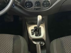 FIAT GRAND SIENA 1.6 MPI ESSENCE 16V AUTOMATIZADO 2013/2013 LEHMEN VEÍCULOS VENÂNCIO AIRES / Carros no Vale