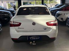 FIAT GRAND SIENA 1.6 MPI ESSENCE 16V AUTOMATIZADO 2013/2013 LEHMEN VEÍCULOS VENÂNCIO AIRES / Carros no Vale