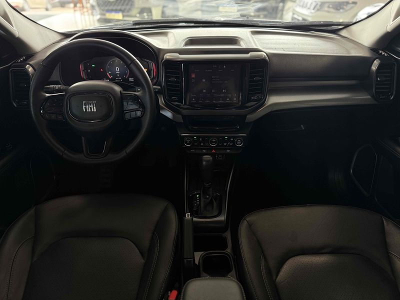 FIAT TORO 1.3 TURBO 270 VOLCANO AT6 2023/2024 LEHMEN VEÍCULOS VENÂNCIO AIRES / Carros no Vale