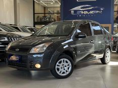 FORD FIESTA 1.6 MPI CLASS SEDAN 8V 2009/2010 LEHMEN VEÍCULOS VENÂNCIO AIRES / Carros no Vale