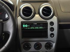 FORD FIESTA 1.6 MPI CLASS SEDAN 8V 2009/2010 LEHMEN VEÍCULOS VENÂNCIO AIRES / Carros no Vale