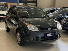 FORD FIESTA 1.6 MPI CLASS SEDAN 8V 2009/2010 LEHMEN VEÍCULOS VENÂNCIO AIRES / Carros no Vale