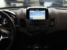 FORD FIESTA 1.6 TIVCT TITANIUM POWERSHIFT 2017/2018 LEHMEN VEÍCULOS VENÂNCIO AIRES / Carros no Vale