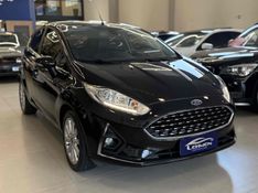 FORD FIESTA 1.6 TIVCT TITANIUM POWERSHIFT 2017/2018 LEHMEN VEÍCULOS VENÂNCIO AIRES / Carros no Vale