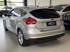 FORD FOCUS 1.6 SE 16V POWERSHIFT 2015/2016 LEHMEN VEÍCULOS VENÂNCIO AIRES / Carros no Vale