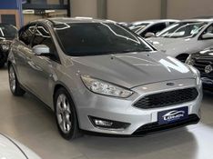 FORD FOCUS 1.6 SE 16V POWERSHIFT 2015/2016 LEHMEN VEÍCULOS VENÂNCIO AIRES / Carros no Vale