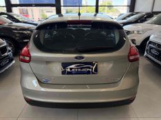 FORD FOCUS 2.0 TITANIUM 16V POWERSHIFT 2016/2016 LEHMEN VEÍCULOS VENÂNCIO AIRES / Carros no Vale