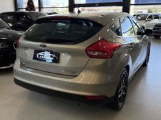 FORD FOCUS 2.0 TITANIUM 16V POWERSHIFT 2016/2016 LEHMEN VEÍCULOS VENÂNCIO AIRES / Carros no Vale