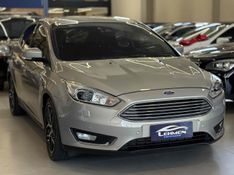 FORD FOCUS 2.0 TITANIUM 16V POWERSHIFT 2016/2016 LEHMEN VEÍCULOS VENÂNCIO AIRES / Carros no Vale