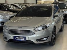 FORD FOCUS 2.0 TITANIUM 16V POWERSHIFT 2016/2016 LEHMEN VEÍCULOS VENÂNCIO AIRES / Carros no Vale