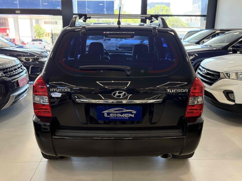 HYUNDAI TUCSON 2.0 MPFI GLS 16V 143CV 2WD 2011/2012 LEHMEN VEÍCULOS VENÂNCIO AIRES / Carros no Vale