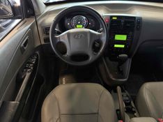 HYUNDAI TUCSON 2.0 MPFI GLS 16V 143CV 2WD 2011/2012 LEHMEN VEÍCULOS VENÂNCIO AIRES / Carros no Vale