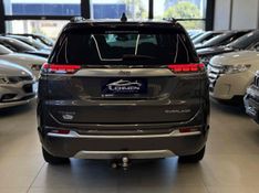 JEEP COMMANDER 2.0 TD380 TURBO OVERLAND AT9 2022/2022 LEHMEN VEÍCULOS VENÂNCIO AIRES / Carros no Vale