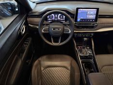 JEEP COMMANDER 2.0 TD380 TURBO OVERLAND AT9 2022/2022 LEHMEN VEÍCULOS VENÂNCIO AIRES / Carros no Vale