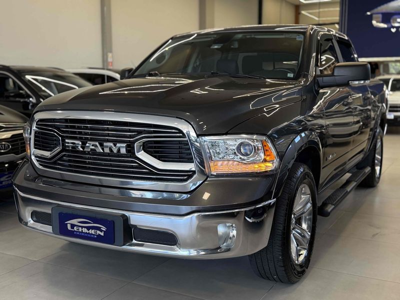 RAM CLASSIC 5.7 V8 LARAMIE CD 4X4 2023/2023 LEHMEN VEÍCULOS VENÂNCIO AIRES / Carros no Vale