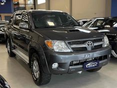 TOYOTA HILUX 3.0 SRV 4X4 CD 16V TURBO INTERCOOLER 2007/2008 LEHMEN VEÍCULOS VENÂNCIO AIRES / Carros no Vale