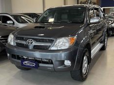 TOYOTA HILUX 3.0 SRV 4X4 CD 16V TURBO INTERCOOLER 2007/2008 LEHMEN VEÍCULOS VENÂNCIO AIRES / Carros no Vale